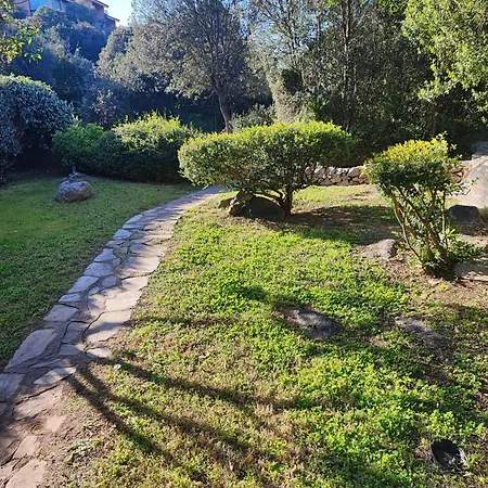 Apartment Emadi House Porto Rotondo