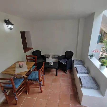 Emadi House Olbia Costa Smeralda *